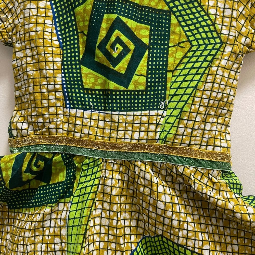 African Kid Dress is beautiful size 2 - Picture 5 of 5